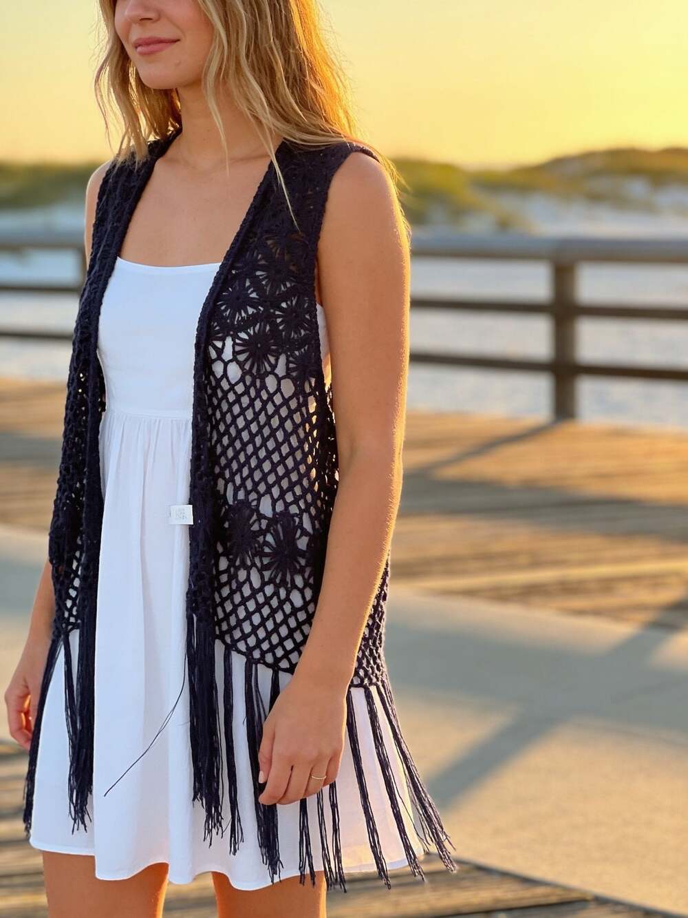 BLL New York Crochet Fringe Sleeveless Vest XL